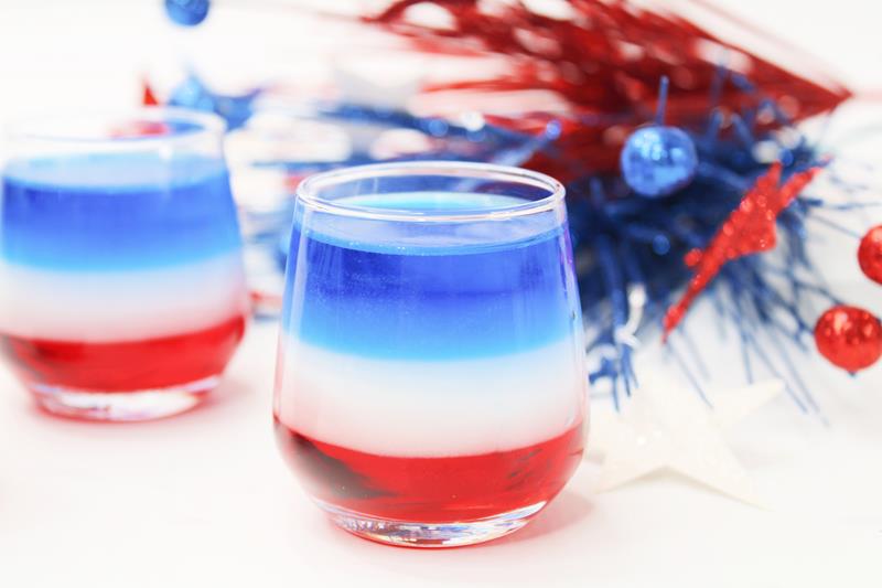 close up of 4th of July shot showing the blue, white, and red layers. 