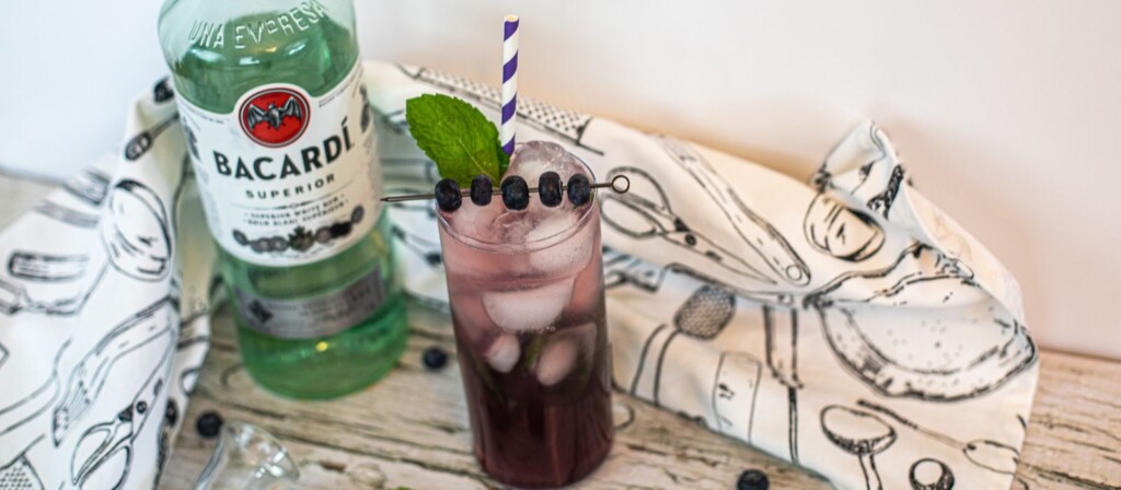 How to Create an Irresistible Blueberry Mojito Cocktail