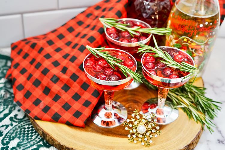 Make The Season Extra Merry with a Christmas Mimosa 