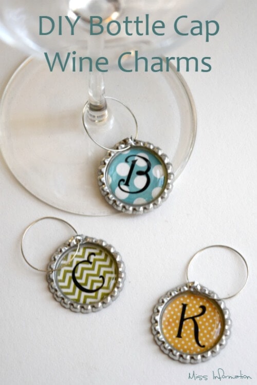 https://aspiringwinos.com/wp-content/uploads/DIY-wine-charms-bottle-cap-craft-make-a.jpg