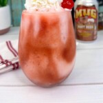 Frozen Root Beer Float Cocktail | Vodka and Rum Cocktail | Root Beer Cocktail to enjoy this summer | Easy frozen float cocktail recipe | Whipped cream vodka cocktail | Rum based cocktail #Rum #Vodka #RootBeer #FrozenCocktail #FloatCocktail