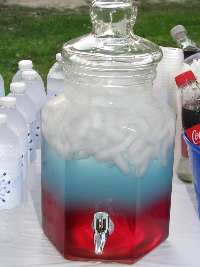 Patriotic Red, White and Blue Drink Ideas for Independence Day - Independence Punch Recipe