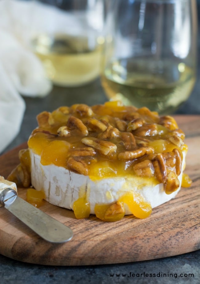 Quick And Easy Mango Pecan Brie