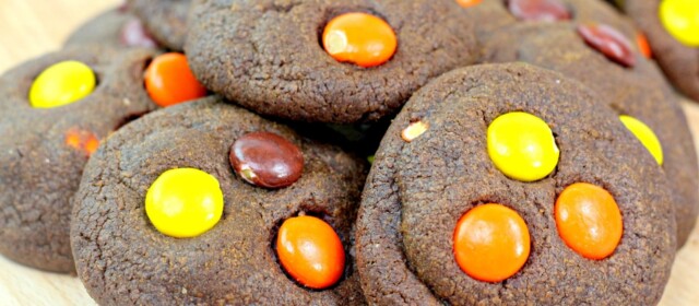 Scrumptious Kahlua Cookies| Adult Only Cookies| Cookies for Adults| Cookies You Don't Have to Share with the Kids| Kahlua Cookies| Boozy Cookies| #cookies #boozycookies #notforkids #kahlua
