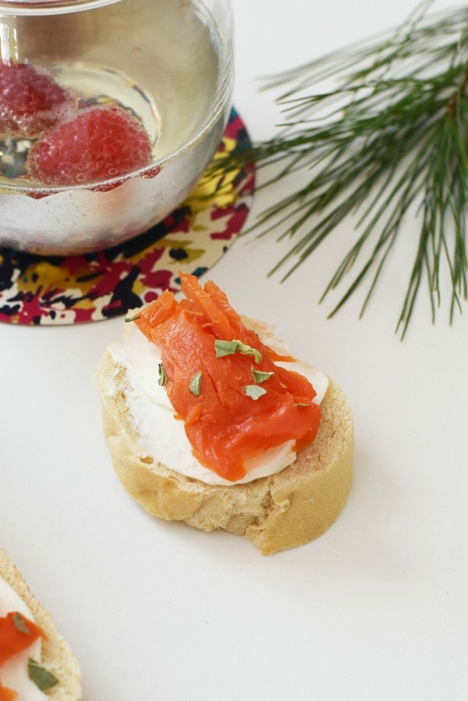 Smoked Salmon Slices Crostini - Smoked Salmon Appetizers for Your Next Wine Tasting Party