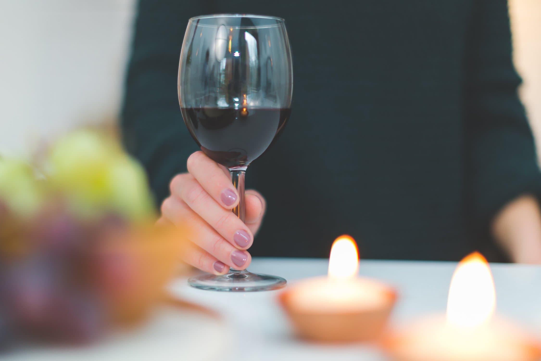 Пить вино во время поста можно ли. День распития вина 18 февраля. Вино в пост. День употребления вина. День распития вина 18 февраля картинки.