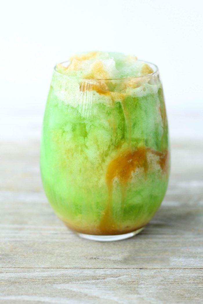 Green Cocktails To Celebrate St. Patrick's Day Without Beer - Taco Bell Caramel Apple Freeze Knockoff Recipe