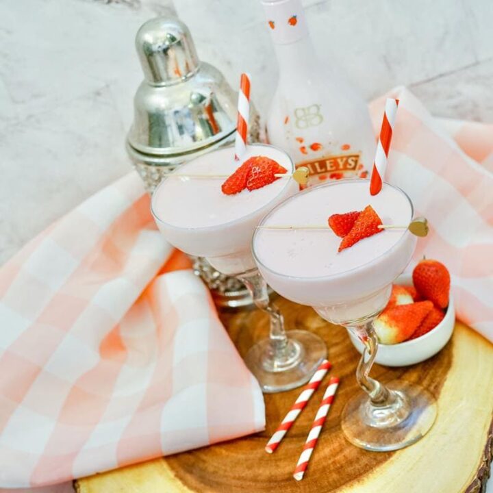 Strawberry Colada Cocktail