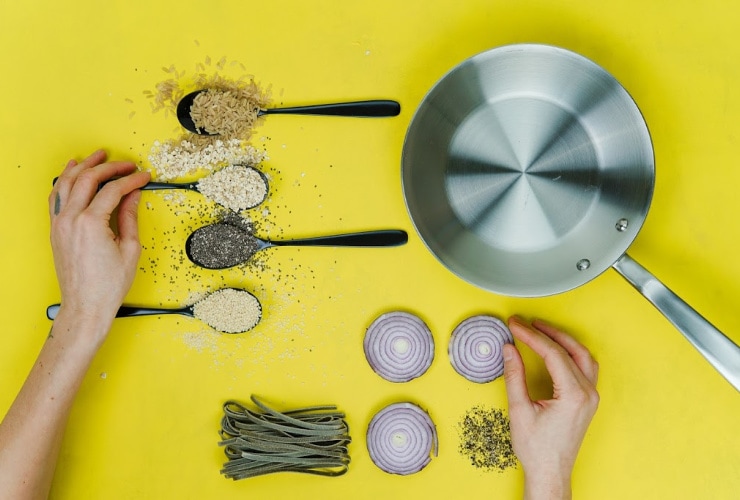 metal frying pan cooking tip